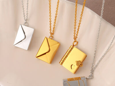 New Envelope Book Pendant Clavicle Necklace For Women, Minimalist Fashion Literary Style Necklace