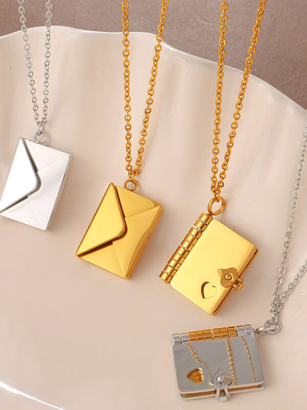 Envelope Pendant Clavicle Necklace