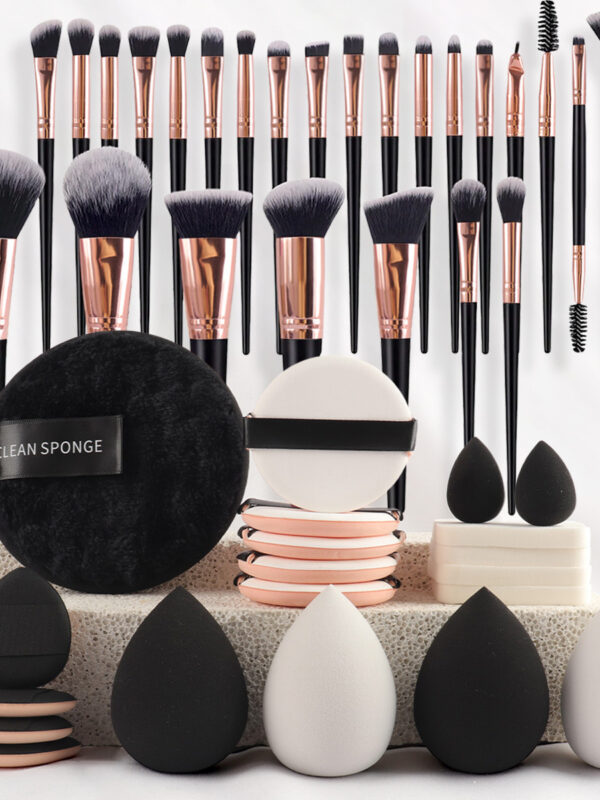 47-Piece Makeup Brush & Cosmetic Bag Set