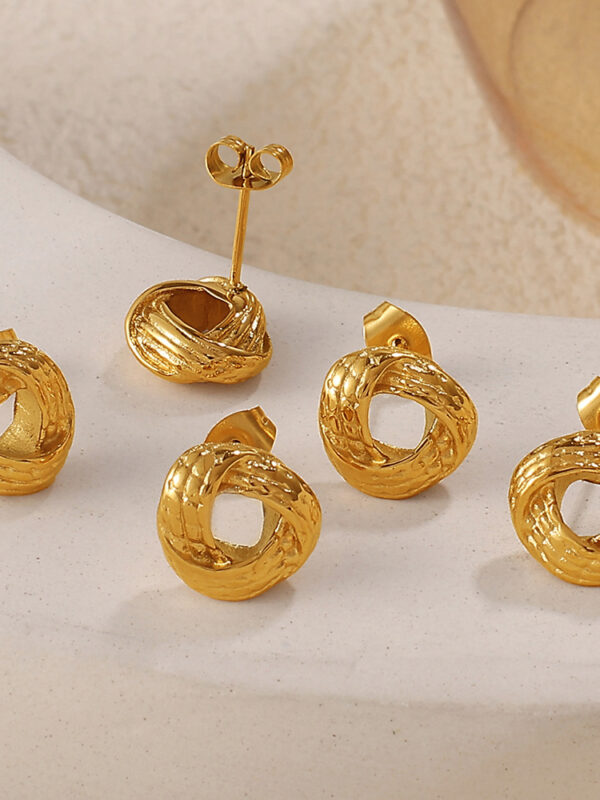 Retro Snake Pattern Twist Knot Stud Earrings